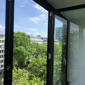 https://city-apartment-in-der-nahe-von-der-konigsallee-dusseldorf.topcolognehotels.com