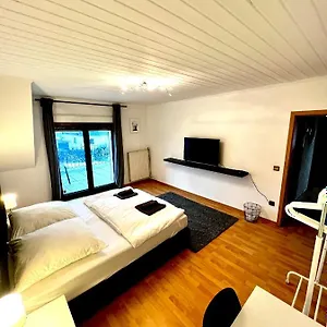 https://praktisches-zimmer-im-grossen-haus-mit-garten.dortmundhotels.net