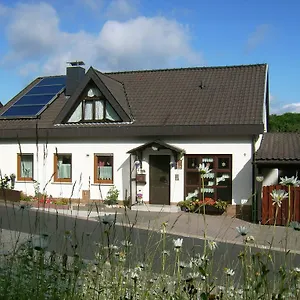 ferienwohnung-heidelsteinblick.com-bavaria.com/